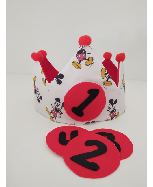 RANITA Y CORONA ROJO CON POMPONES